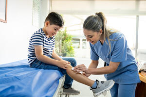 Illinois Uses ASPR Hospital Preparedness Program Funding to Improve Pediatric Emergency Response Education by Digitalizing a School Nurse Training Course